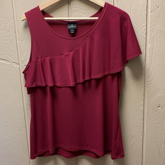 Worthington Top - Picture 2 of 11